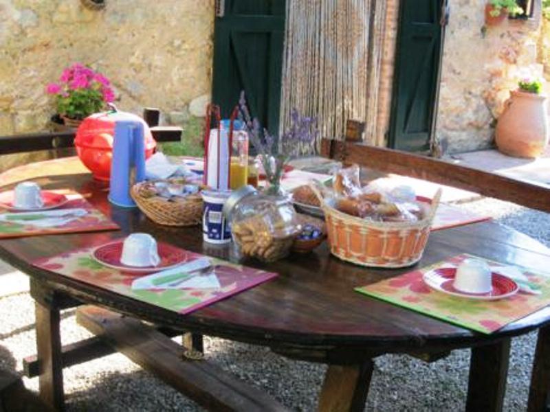 Il Casale Acomodação com café da manhã Poggibonsi Exterior foto